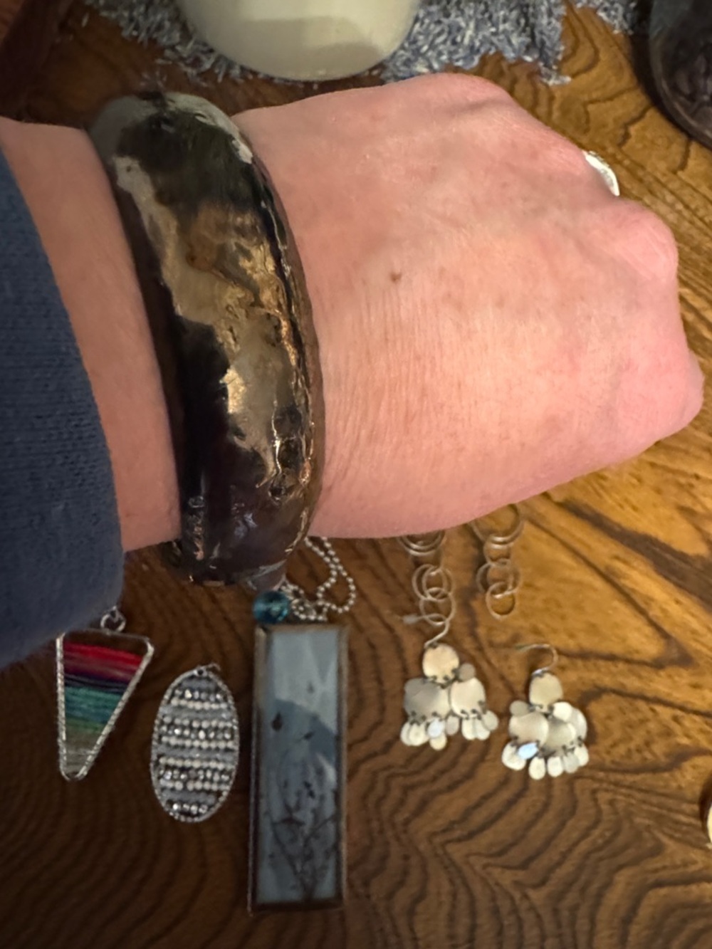 Blue and Silver Pendant Necklace Set with earrings, rings & bracelet - Picture 7 of 13